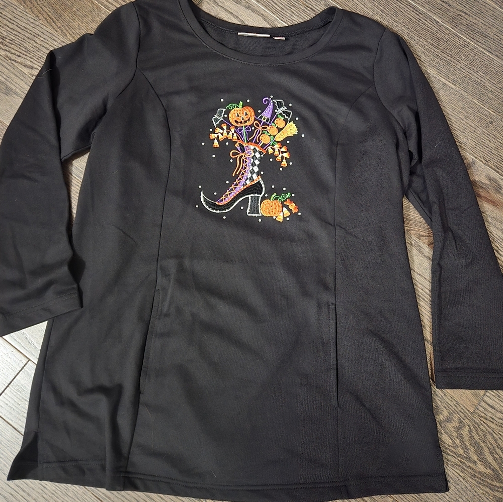 Brand new beautiful Halloween shirt